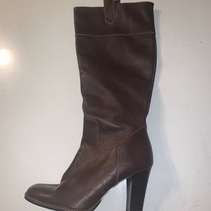 BANANA REPUBLIC beautiful brown leather boots 7